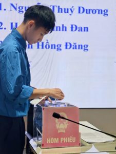 Phạm Hoàng Long – Lớp 10A2 